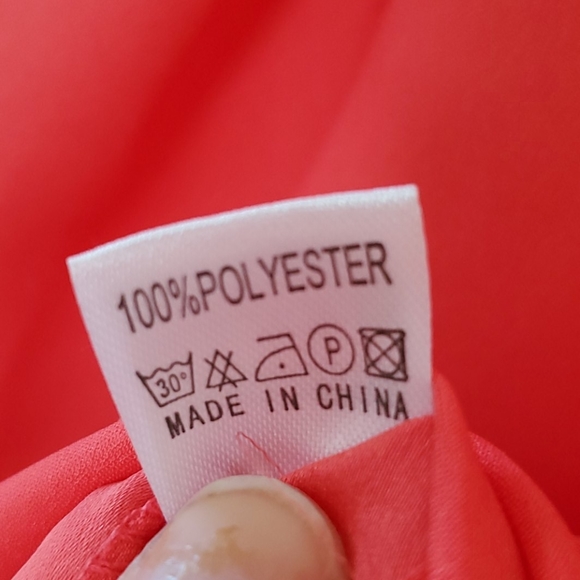 Two Arrows Sleeveless Top - Picture 5 of 5